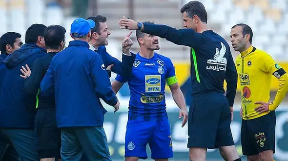  عملکرد فوق العاده استقلال صدای فرهاد را هم در آورد + عکس