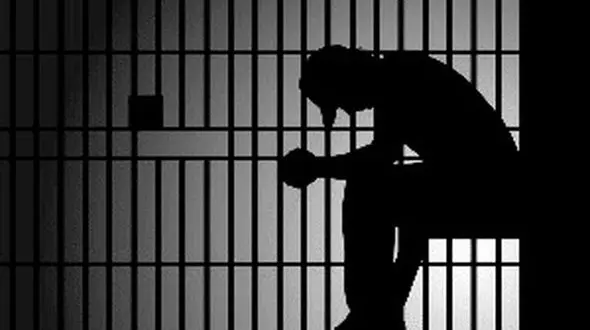 قاتلی که پنهانی دختر عموی تهرانی اش  را صیغه کرده بود، اعدام می شود! 