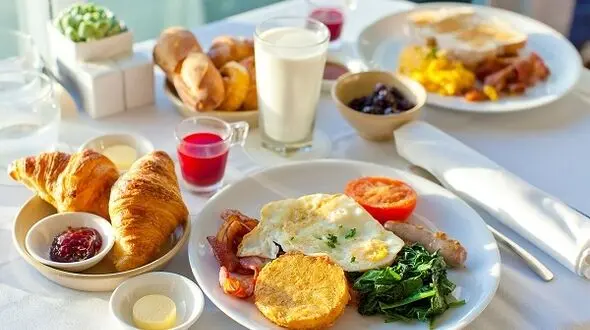 در وعده صبحانه چه بخوریم و چه نخوریم