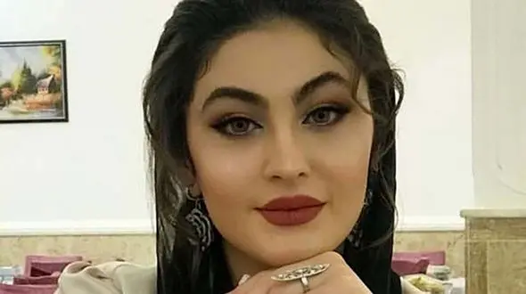 مریم مومن با تیپ عجیب + عکس
