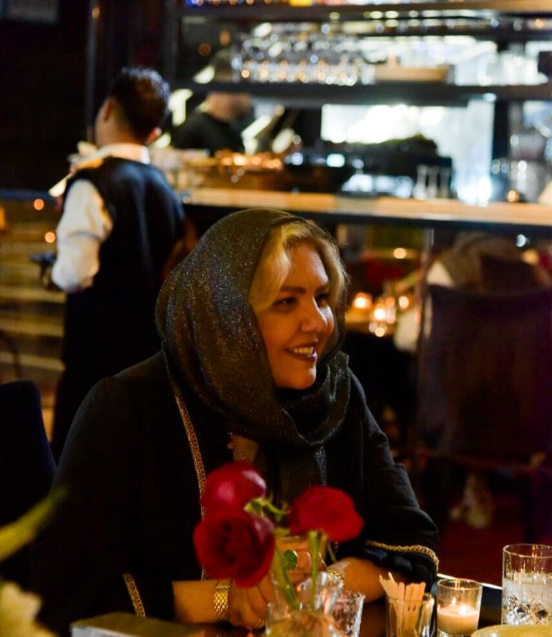 افسانه چهره آزاد