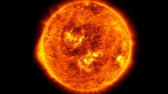 اندازه زمین در مقایسه با خورشید چقدر است؟ + فیلم 