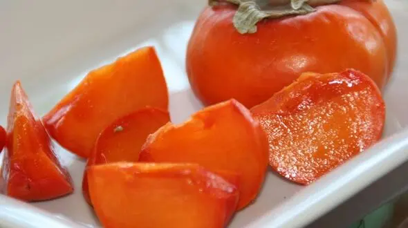این میوه پاییزه کم خونی را درمان می کند