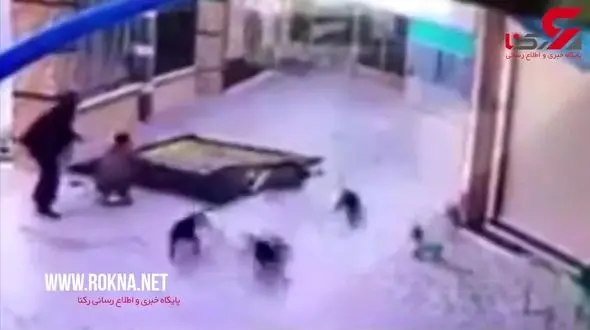 مرگ وحشتناک زن جوان زیر در آهنی پارکینگ + فیلم (+16)