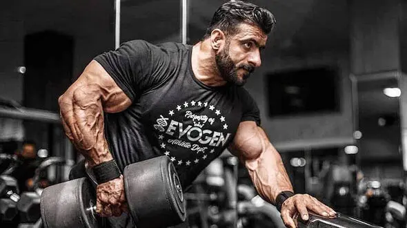 واکنش احساسی هادی چوپان به حمله تروریستی راسک