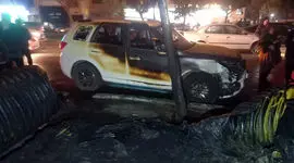  آتش‌سوزی در بزرگراه یادگار امام/ خسارت به ۴ خودرو و ۳ منزل مسکونی + فیلم