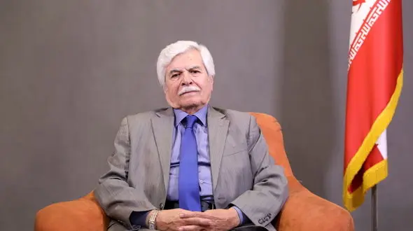 چشم انداز روشنی در باب مذاکره با آمریکا وجود ندارد / ترامپ واردات نفت ایران به چین را متوقف می کند