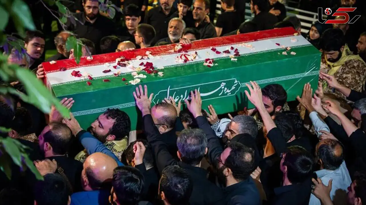 فیلم لحظه خداحافظی با رهبر شهید 