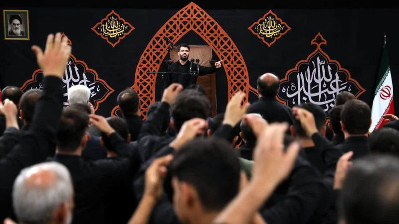 مراسم عزاداری امام حسین (ع) در حسینیه امام خمینی برگزار شد
