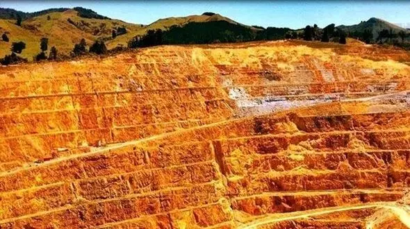 کشف کوه طلا + فیلم شگفت انگیز