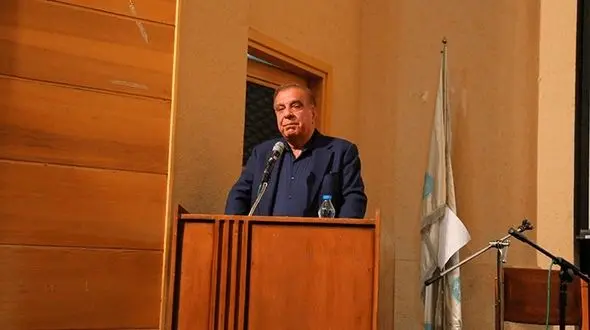 حضور پدر صنعت بتن ایران در جشن فارغ‌التحصیلی دانشجویان مهندسی عمران دانشگاه تهران