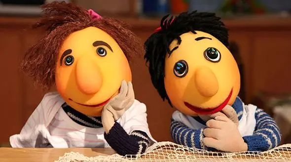 شخصیت های عروسکی معروف جناب خان، کلاه قرمزی و ... اگر آدم بودند، چه شکلی می شدند؟ + عکس