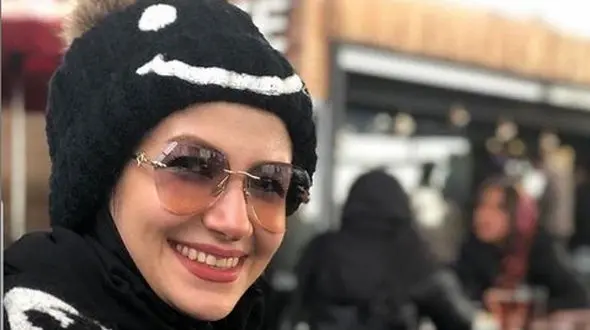 عکس قدیمی خاله شادونه با بازیگر خاطره ساز ایرانی ها