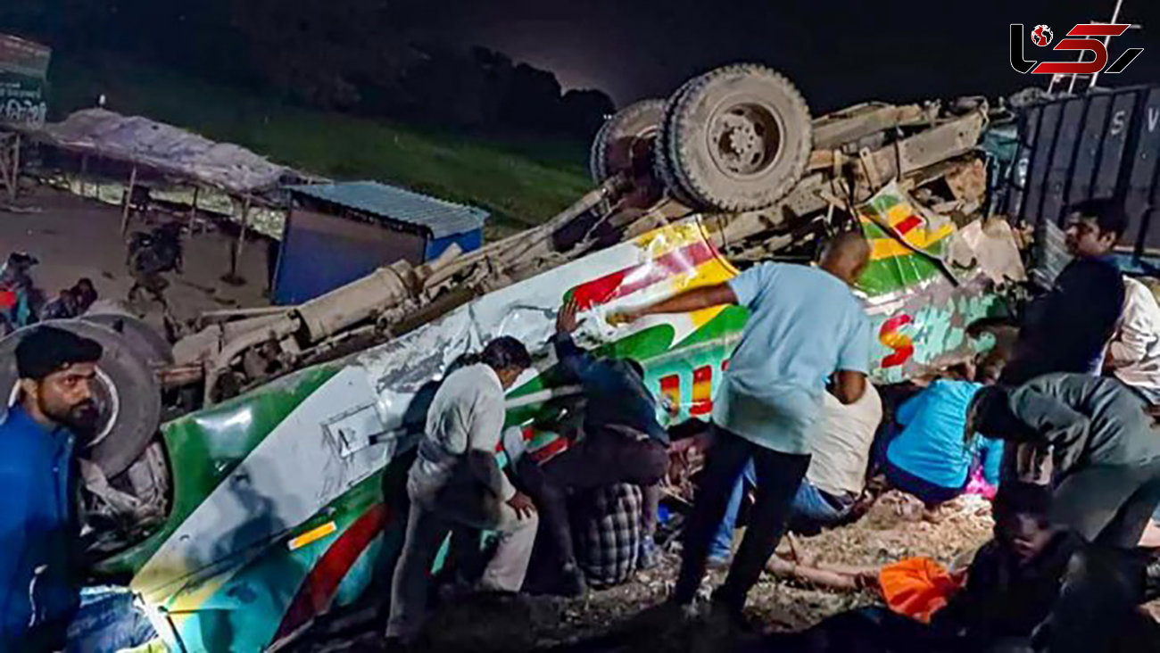 بیش از 64 کشته تو زخمی بر اثر تصادف کامیو با اتوبوس های پارک شده در مادیاپرادش هند