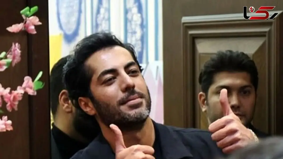 سلفی جالب نوید پورفرج و زنانی با پوشش خاص و روبنده قجری در بین جمعیت حاضر در پردیس سینمایی لوتوس مال/ اسکورت ویژه «رحیم نجار» در اکران عمومی بامداد خمار از پارکینگ تا مراسم با صدای محسن چاوشی