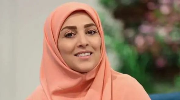 کیک عقد 2 طبقه و باکلاس ژیلا صادقی مجری جنجالی صدا و سیما + عکس دیده نشده خانم مجری در لباس عروس!