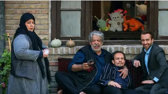 گریم متفاوت امیرکاظمی در سریال باخانمان