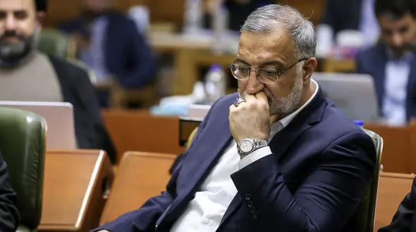 زاکانی: نمی توانیم تمام مفاد قرارداد برقی‌سازی ناوگان عمومی تهران را جار بزنیم؛ ایران هزار و یک دشمن دارد