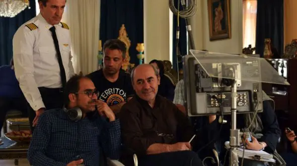 کمال تبریزی از حاشیه های دوباره سرزمین مادری گفت