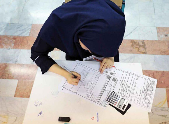 هشدار مدیرکل سابق آموزش و پرورش شهرستان های تهران: نتیجه بی توجهی به امتحانات، شکست در کنکور و آزمون های بین المللی است