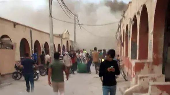 مهار نسبی آتش سوزی در بخشی از بازار قدیم درگهان قشم
