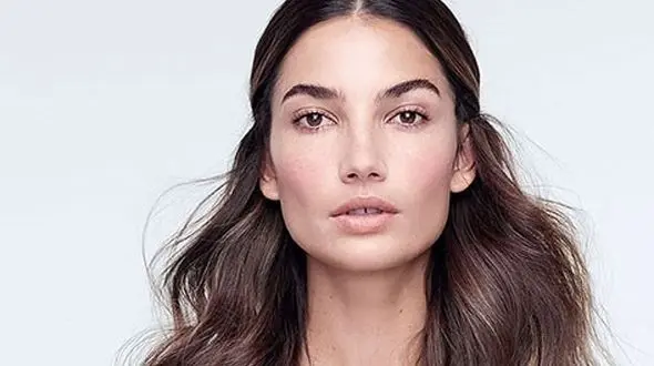 9 مدل موی ساده و شیک برای مو بلندها +تصاویر