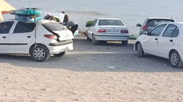 ممنوعیت فعالیت‌های گردشگری و آفرود در تالاب‌های فارس؛ برخورد با متخلفان