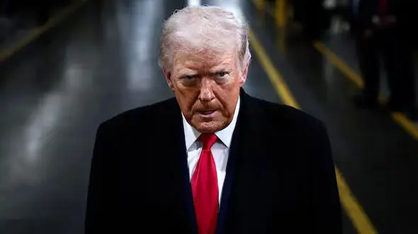 سی‌ان‌ان:ترامپ تهدید کرده در ایران مداخله خواهد کرد