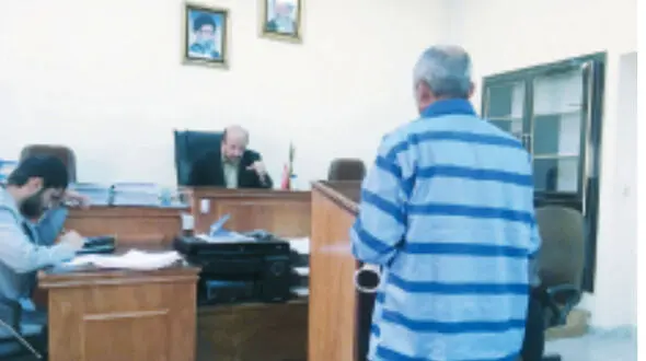 مهری هفته ای یکبار به اتاقک دنجی که در نمایشگاه ماشین داشتم می آمد تا اینکه ..! + عکس