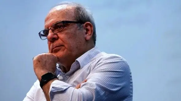 عبدی: سیاست ایران از دست استادان به دست مبتدیان افتاده است