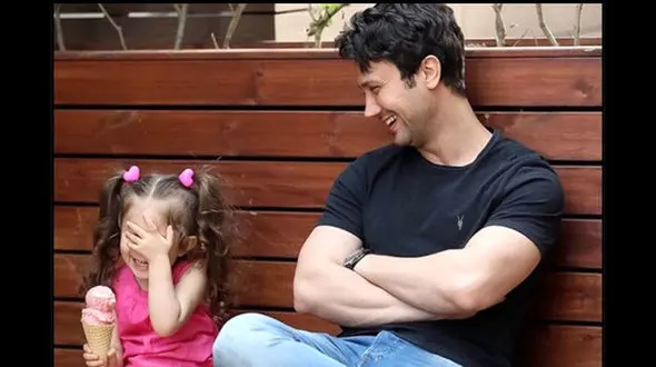 صاحب فرزند شدن بازیگر معروف ایرانی برای بار دوم+عکس