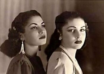 سفر به ایام قدیم سال 1342؛ بازیگوشی شمس پهلوی و سگ هایش وسط چمن های سعدآباد