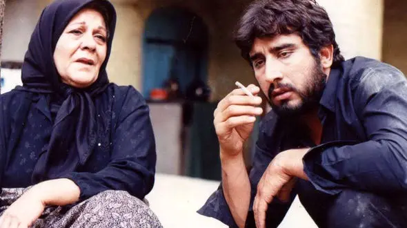 بازیگر نقش علی در آینه عبرت بعد از 34 سال / تغییر چهره شوکه کننده!