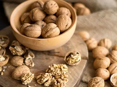 راز لاغری و چاقی با گردو + زمان صحیح مصرف