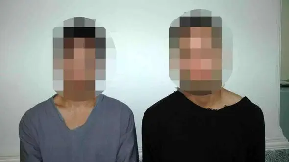 2 تبهکار جوان با لباس مامور پلیس در تهران پلیدی می کردند+ عکس