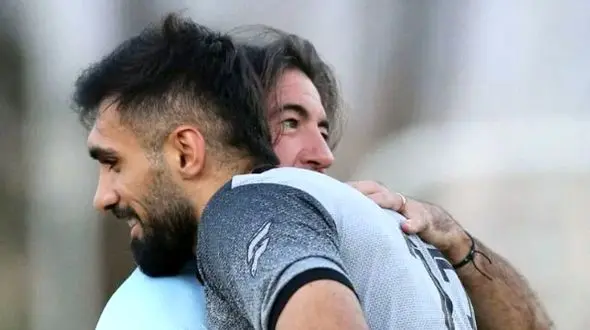 آشتی ساپینتو با ستاره پر اشتباه استقلال در تمرین