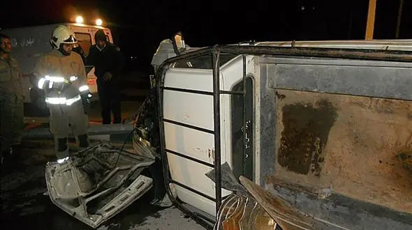 5 کشته و زخمی در واژگونی وانت در نطنز +  عکس و جزییات