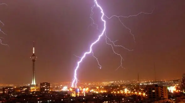 رگبار تابستانی همراه با رعد و برق در اکثر نقاط کشور / هواشناسی به مردم هشدار داد !