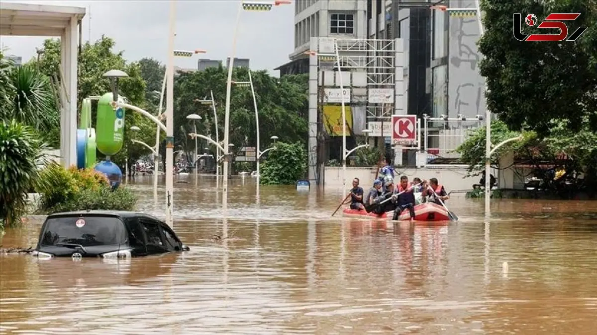 سیل و رانش زمین در اندونزی جان بیش از 900 نفر را گرفت