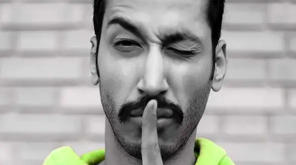 فیلم /  شوخی چینی با یک سریال‌های ایرانی در اتاق عمل !