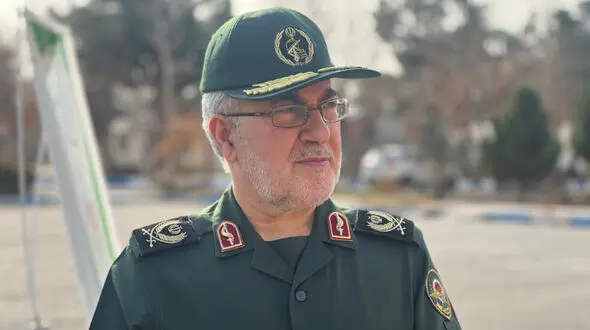اتحاد ملت ومشارکت در انتخابات مشت محکمی بر دهان دشمن است/ مشارکت بالای اقشار جامعه به ویژه سربازان در انتخابات
