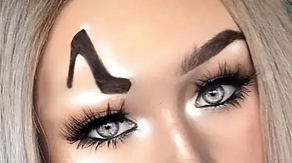 عجیب ترین مدل ابروی دختران جذاب / چی بودند و چه شدند!