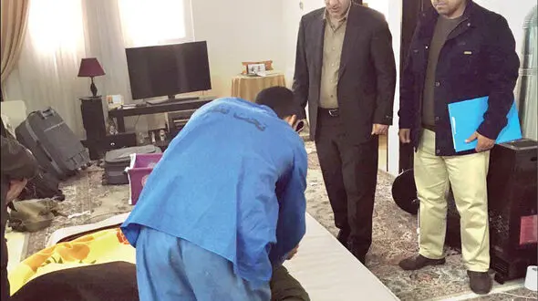 وحید در برابر چشم همسایه ها زن جوانش را سلاخی کرد + عکس