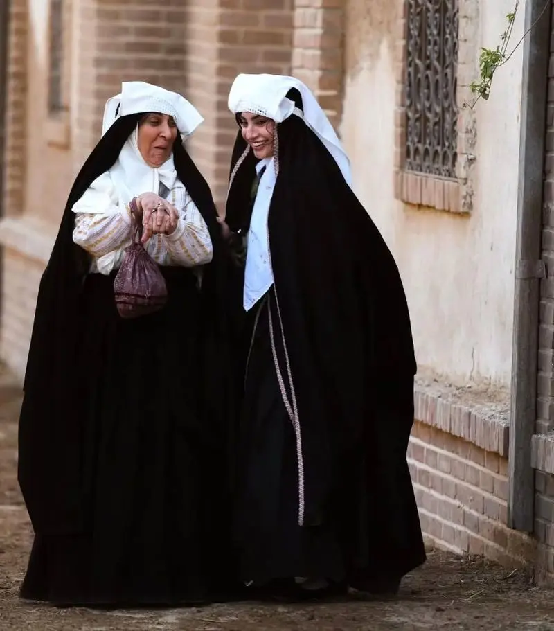 بازیگران سریال بامداد خمار 