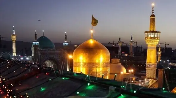 حال و هوای حرم رضوی در شب میلاد علی بن موسی الرضا (ع)، ضامن آهو