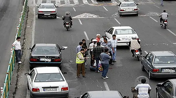 مرگ دلخراش کودک زیر چرخ های کامیون / حادثه ای تلخ در قم