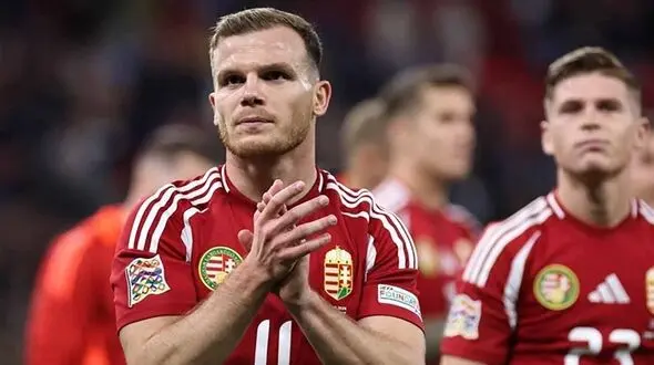 دنیل گرا با رسما با پرسپولیس قرارداد بست