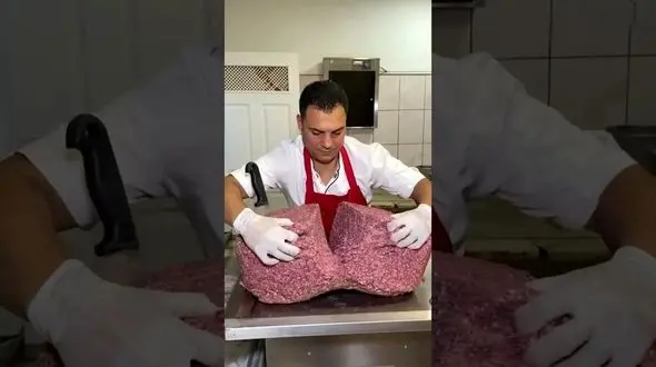 طرز تهیه کباب کوبیده لوله ای در ترکیه + فیلم