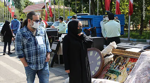 عکس های  مهراب قاسم خانی و دخترش در پلیس آگاهی تهران 