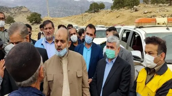 وحیدی: تیم های کمک رسان در اندیکا را افزایش می دهیم / ساماندهی مناطق زلزله زده با جدیت در دستور کار است 